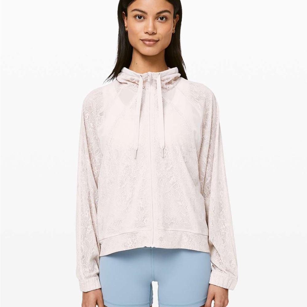 lululemon In Depth Jacket Lace size 2 blush